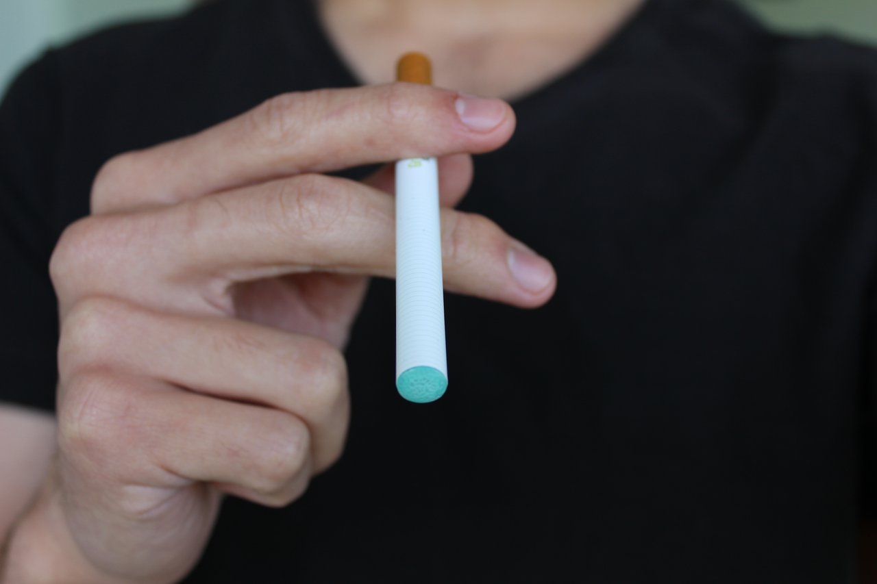 Disposable vape category